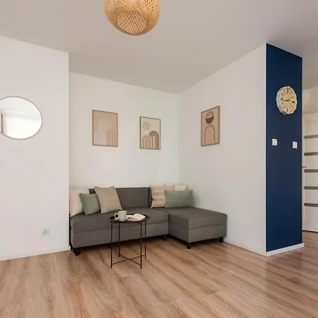 Flatbook - Center Motlawa *